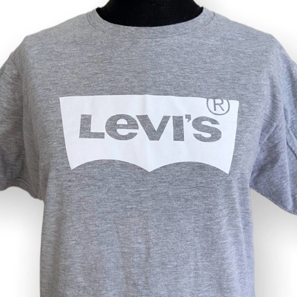 Levi’s Grey and White Logo Short Sleeve Tee Shirt Size Medium - Picture 2 of 5